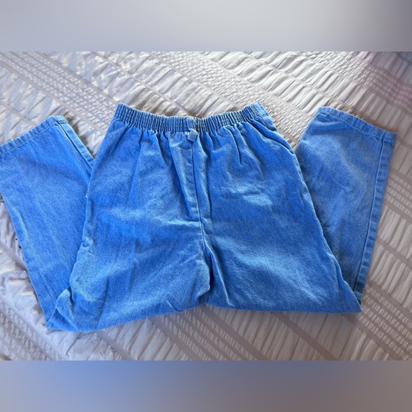 Vintage Blue Straight Leg Jeans with Lace Detail - Picture 7 of 7